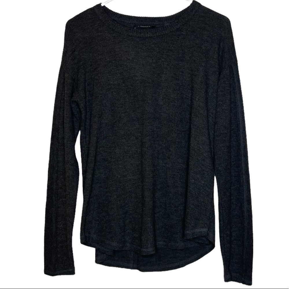 T Tahari sweater size small NWT